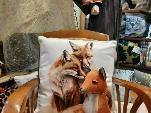 coussin renards et câle porte renard.