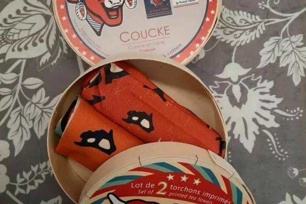 boîtes vache qui rit avec 2 linges de cuisine