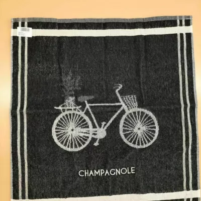 essuie-mains brodé CHAMPAGNOLE